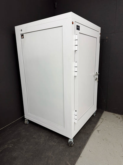 Anti-radiation box (spectroscopy station)